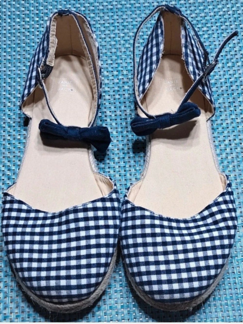 Girl’s size 4 Navy and White Gingham Espadrille Flats